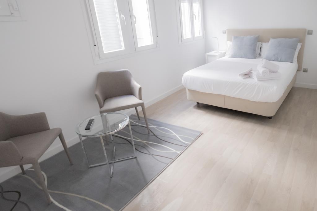 Arenal Suites Preciados Madrid Exterior photo